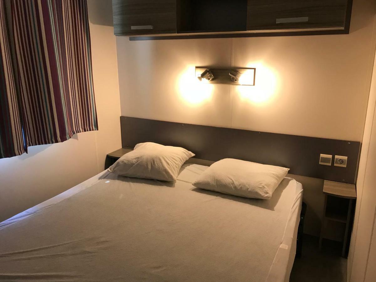 Mobilhome Dans Camping Les Sables D'Or Agde Zewnętrze zdjęcie